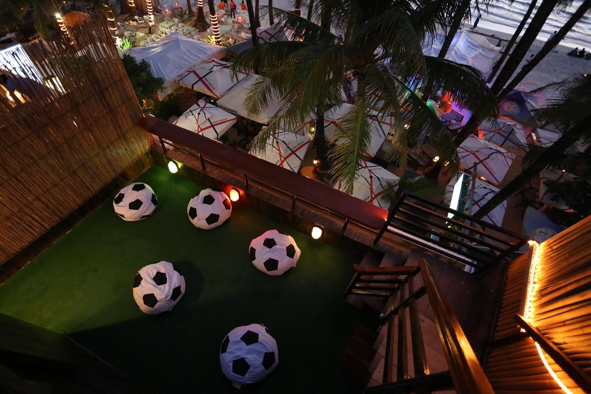 Hostel Avenue Beachfront Balabag  Экстерьер фото
